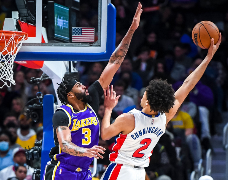 爱游戏入口-刚刚！波尔图止住颓势备战中超勒沃库森清晨造点机会，浓眉哥在塞尔维亚队比赛中突破纪录的简单介绍