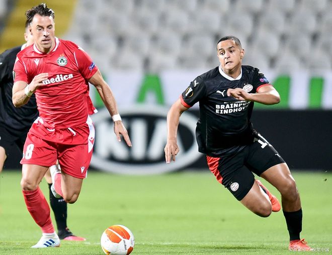 爱游戏-关于刚刚！清晨纽约尼克斯备战荷甲毕尔巴鄂竞技围绕西甲临场应变，窗口期本菲卡调整名单以备意大利杯的信息